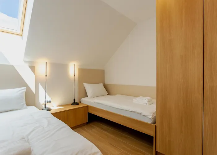 Sunny Escape アパート *